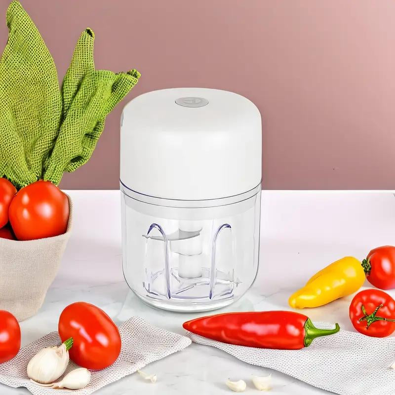 Garlic Chooper, 3 Sharp Blade,Protable Veggie Chopper, 300ML Garlic Grinder Masher Onion Chooper,Blender to Vegetable,Cordless Food Processor for Ginger,Chili,Fruit,Meat,Spices,Beans,Etc